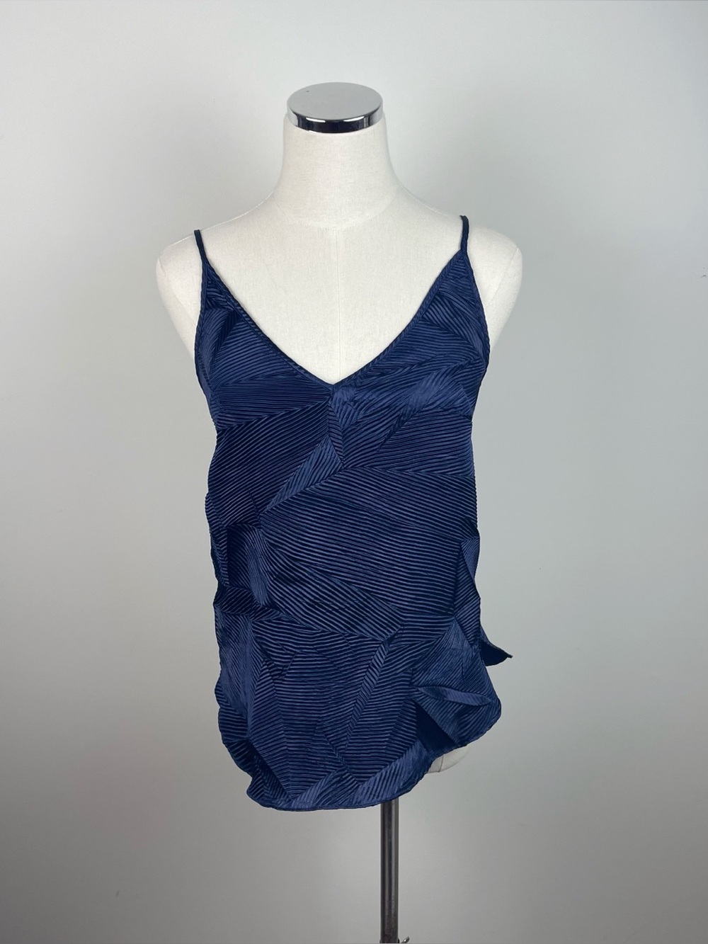 Floreat Anthropologie Navy Blue Sleeveless V Neck Pleated Textured Camisole Top